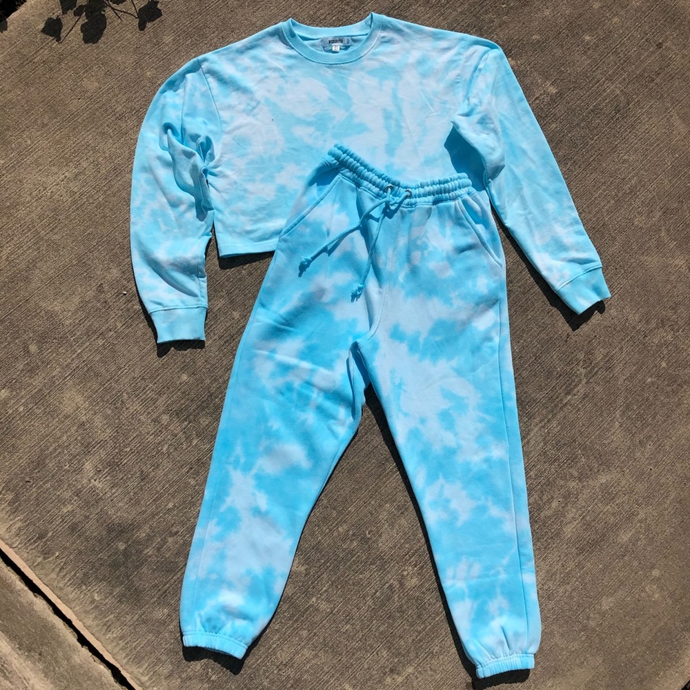 Custom dyed tie dye sweats top/bottom set - Picture 1 of 9